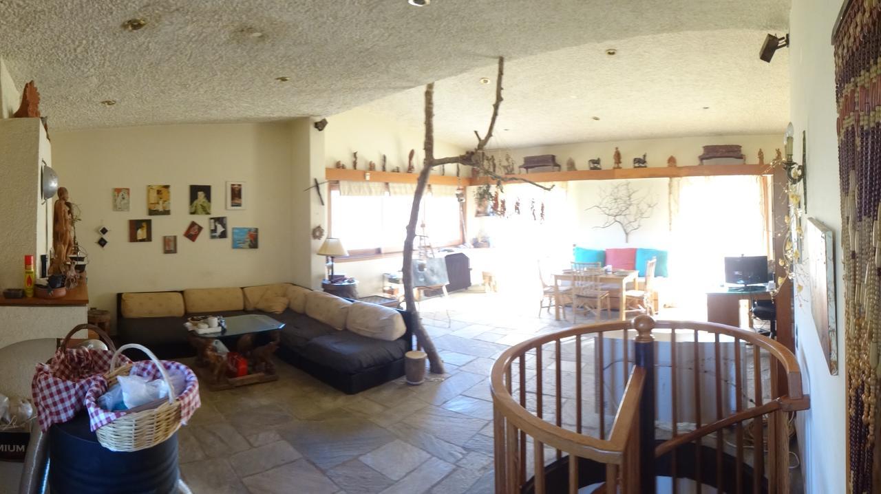 Relax In 'Crazy Farm' Villa Asprokhorion Room photo